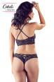 Bralette e tanga brasiliana con motivo criss cross.