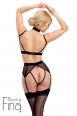 Set intimo in microrete e velluto con catene.