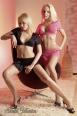 RED CORNER: 2 pezzi top e gonna rosa.