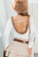 Maglia Bianca con Dettagli in Pelliccia Sintetica