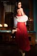 CHILIROSE: abito in chiffon con inserti in pizzo. Rosso