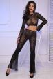 Top e pantaloni in rete ricamata. Nero