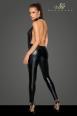 Salopette con top in tulle e girocollo.