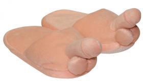 Pantofole in peluche per lei.