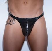 Tanga uomo con occhielli metallici.