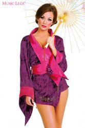 Music legs: kimono in velluto.