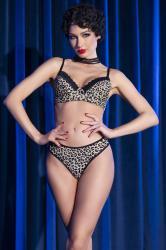 Set 2 pezzi leopardato con slip double-face.