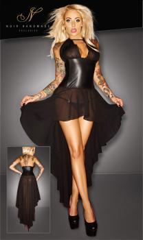 Abito lungo in tulle con bustino semi lucido.